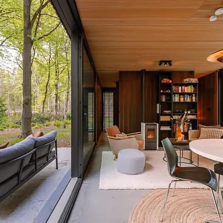 Huswell - Cozy Forest Cabinet With Private Hot Tub בית נופש Stekene