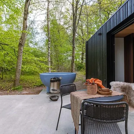 Huswell - Cozy Forest Cabinet With Private Hot Tub בית נופש *
